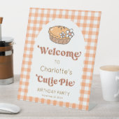 Cutie Pie Pumpkin Birthday Welcome Sign Sockelschild (In Situ)