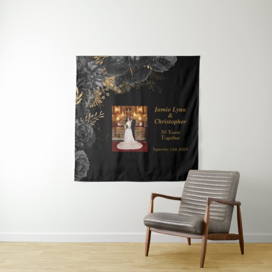Cutom Black Floral Wedding Jubiläum Wandteppich (Beispiel)