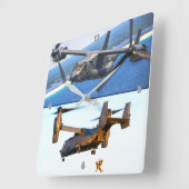 CV-22 OSPREY QUADRATISCHE WANDUHR (Winkel)