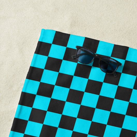 Cyan and charcoal checkerboard pattern strandtuch (Beispiel)