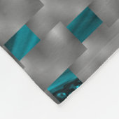 Cyan-Bild unter grauen Tellern, rechteckige Formen Fleecedecke (Ecke)