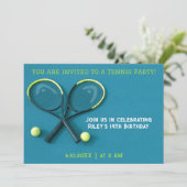 Cyan Birthday Party Rackets and Balls Tennis Einladung (Stehend Vorderseite)