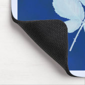 Cyano Print Bramble-Blätter Mousepad (Ecke)