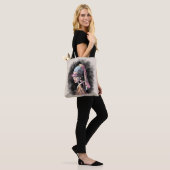 Cyber-Girl mit Perlenohrring Tasche (Am Model)