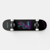 Cyber-Skateboard mit Bildunterschrift und Namen Skateboard (Horizontal)