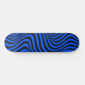 Cyber-Tech-Abstrakt Y2K Elektrisch Blau Psychedeli Skateboard (Horizontal)