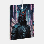 Cyberpunk Demon Samurai Ornament Aus Metall (Vorderseite Rechts)