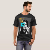 Cyberpunk Goth Style Girl funny T-Shirt (Vorne ganz)