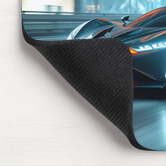 Cyberpunk Racer: Futuristisches Supercar in Neon C Mousepad (Ecke)