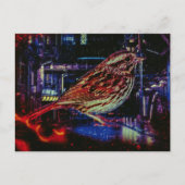 Cyberpunk Sparrow in Neon Cityscape Postkarte (Vorderseite)