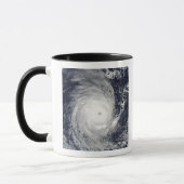 Cyclone Adeline-Juliet bewegt West Tasse (Links)