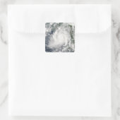 Cyclone Giri zieht über Burma Quadratischer Aufkleber (Tasche)