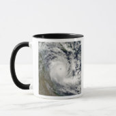 Cyclone Ingrid Tasse (Links)