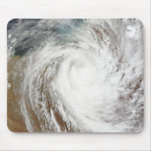 Cyclone Laurence bewegt sich weit ins Landesinnere Mousepad
