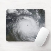 Cyclone Monica im Südpazifik Mousepad (Mit Mouse)
