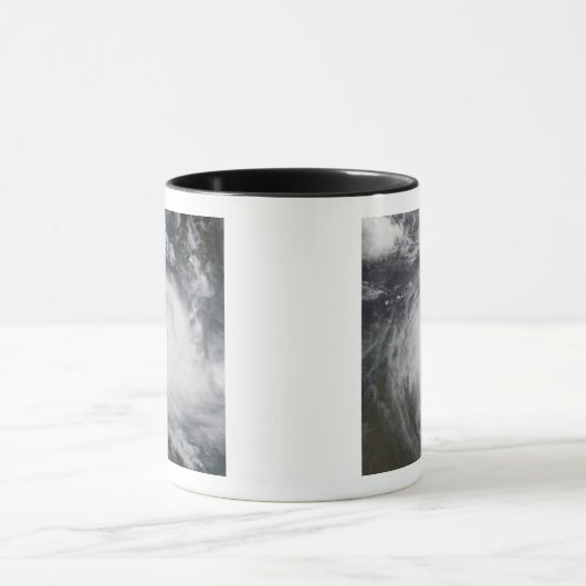 Cyclone Monica im Südpazifik Tasse (Zentrum)