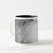 Cyclone Monica im Südpazifik Zweifarbige Tasse (Vorderseite Links)