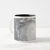 Cyclone Zoe im Südpazifik Zweifarbige Tasse (Vorderseite Links)