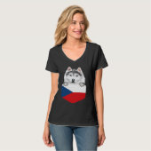 Czech Republic Flag Siberian Husky Dog In Pocket T-Shirt (Vorderseite Vollansicht)