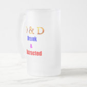 D&D Betrunken und abgelenkt Mattglas Bierglas (Vorderseite Links)