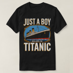 DA66-Just ein Junge, der die Titanic Maritime sein T-Shirt