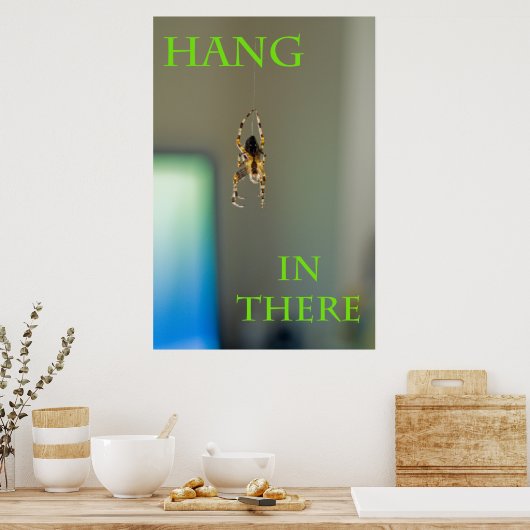 Da hängen poster (Küche)