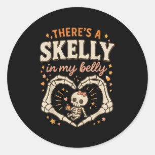 Da ist Skelly in meinem Bauch schwanges, sonniges  Runder Aufkleber