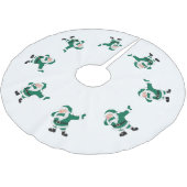 Dabbing Green Santa Claus | Fun Holiday XMAS Spaß Polyester Weihnachtsbaumdecke (Schrägansicht)