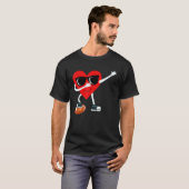 Dabbing Heart Valentine's Day American Football T-Shirt (Vorne ganz)