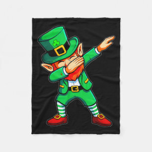 Dabbing Kobold frohen St. Patrick Tag Jungen Kinde Fleecedecke