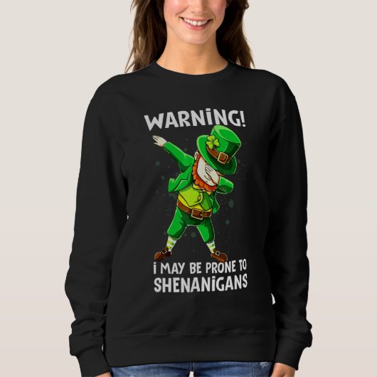 Dabbing Leprechaun Shenanigans Irish Sweatshirt (Vorderseite)