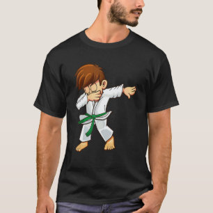Dabbing Martial-Arts-Künstler mit grünem Gürtel Ka T-Shirt