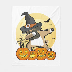 Dabbing Mops Halloween Fleecedecke