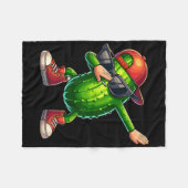 Dabbing Pickle Dancing Cucumber Lover Funny Pickle Fleecedecke (Vorderseite (Horizontal))
