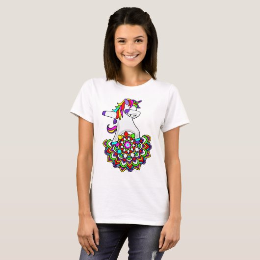 Dabbing Rainbow Unicorn - Mandala Dab T-Shirt (Vorne ganz)
