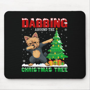 Dabbing rund um den Weihnachtsbaum Yorkie Dog Xmas Mousepad