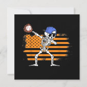 Dabbing Skeleton Baseball Funny Halloween Einladung (Vorderseite)
