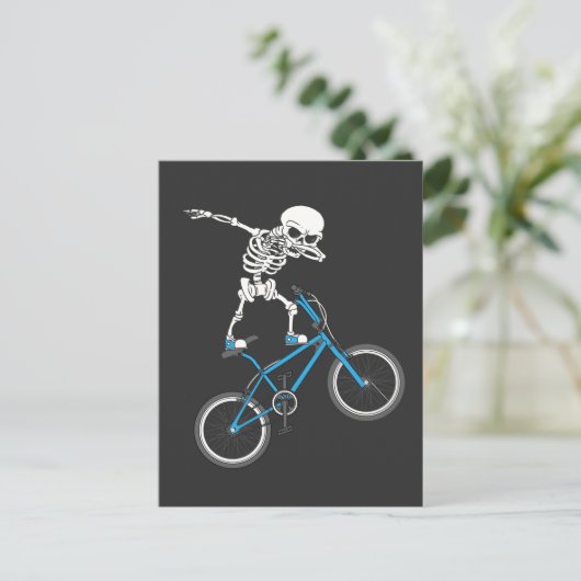 Dabbing Skeleton mtb Bicycle BMX Spaß Postkarte (Stehend Vorderseite)
