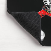 Dabbing Skeleton Pirate and Soccer Ll Halloween Co Mousepad (Ecke)