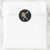 Dabbing Skeleton Pumpkin Head Fun Halloween Dab Runder Aufkleber (Tasche)