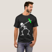 Dabbing Skeleton Rave Dance Party Music T-Shirt (Vorne ganz)