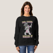 Dabbing Unicorn 3rd Grade Nail It Sweatshirt (Vorne ganz)