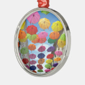 Dach aus Regenschirmen Silbernes Ornament (Links)