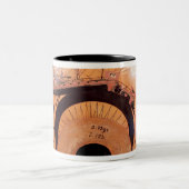 Dachboden Schwarzzahl Schale Zweifarbige Tasse (Mittel)