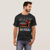 Dachshund Dog Menorah Jewish Happy Hanukkah Chanuk T-Shirt (Vorne ganz)