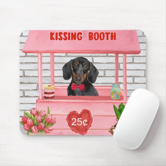 Dachshund Dog Valentine's Day Kissing Booth Mousepad (Mit Mouse)