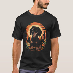Dachshund-Hundefan Retro-Sonnenuntergang-Wald-Gesc T-Shirt