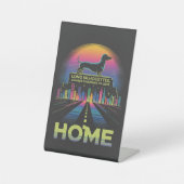 Dachshund Long Silhouettes, Longer Shadows Of Love Sockelschild (Vorderseite)