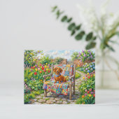 Dachshund sitzt auf patchwork-Gartenstuhl zwischen Postkarte (Stehend Vorderseite)