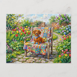 Dachshund sitzt auf patchwork-Gartenstuhl zwischen Postkarte